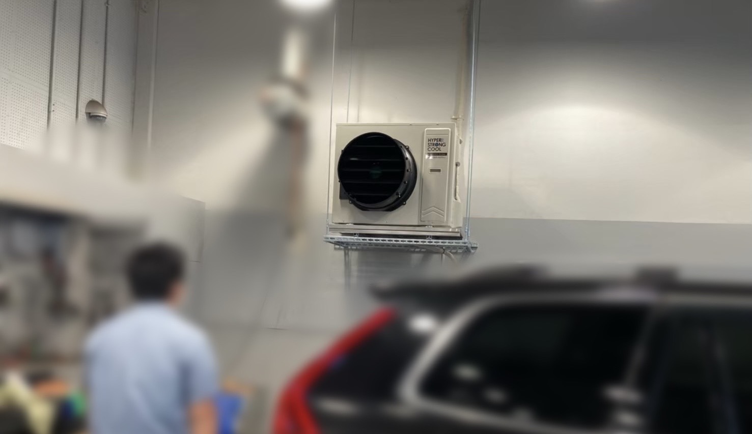 倉庫をクールダウン